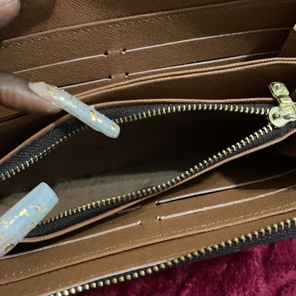 Great condition, worn once - Picture 4 of 5